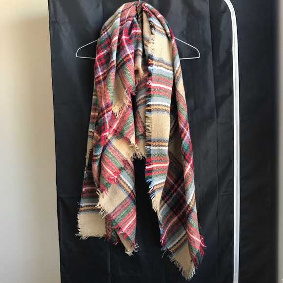 Stylish plaid blanket scarf - Picture 1 of 2